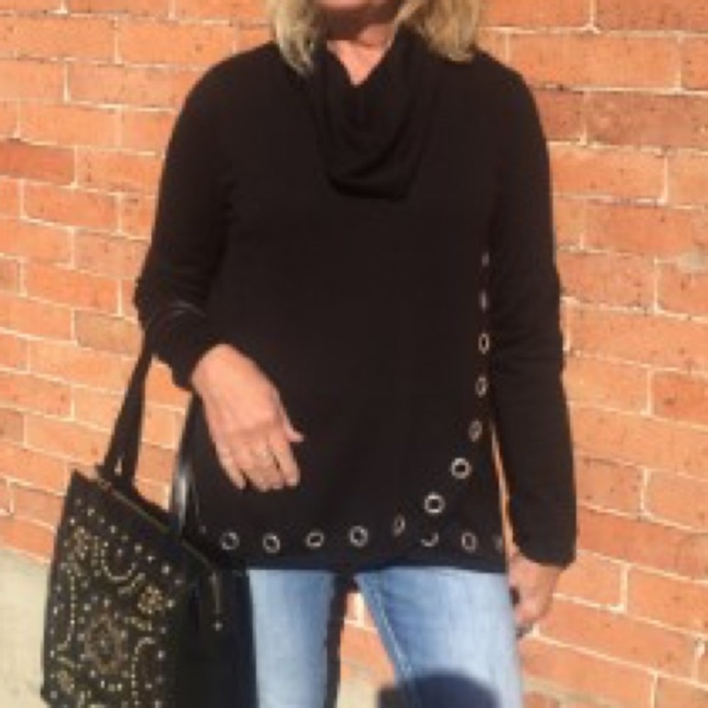 NWT Charlie B Collection Top
